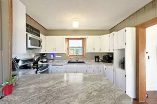 207 Bawden St, Marble, MN 55764 - Photo 6