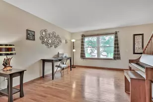 6745 Wildflower Dr S, Cottage Grove, MN 55016 - Photo 32