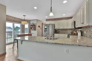 6745 Wildflower Dr S, Cottage Grove, MN 55016 - Photo 22