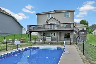 6745 Wildflower Dr S, Cottage Grove, MN 55016 - Photo 6