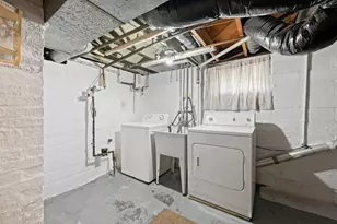 3331 Tyler Street NE, Minneapolis, MN 55418 - Photo 30