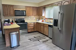 720 22nd St NE, Owatonna, MN 55060 - Photo 4