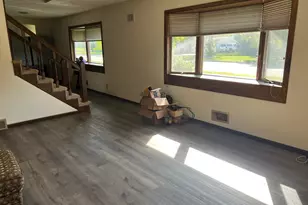 720 22nd St NE, Owatonna, MN 55060 - Photo 2