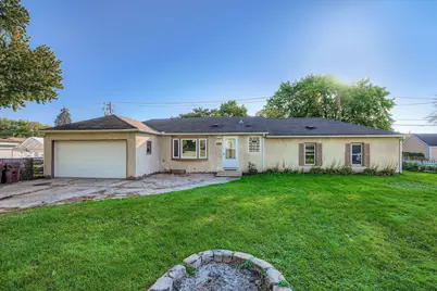 436 17th Avenue N, South Saint Paul, MN 55075 - Photo 1