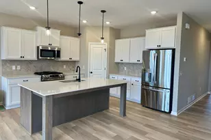 20045 Glarus Ln, Lakeville, MN 55044 - Photo 2