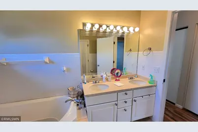 4413 Slater Road, Eagan, MN 55122 - Photo 10