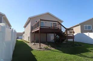 6136 35th St S, Fargo, ND 58104 - Photo 16