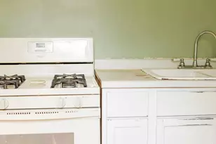 108 W 5th St, Morris, MN 56267 - Photo 6