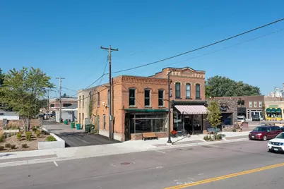 108 S Meridian Street, Belle Plaine, MN 56011 - Photo 1