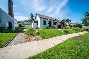 1426 1st St NW, Rochester, MN 55901 - Photo 1