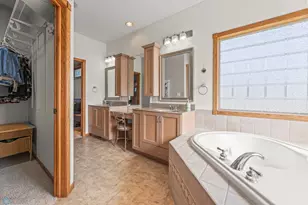 4814 37th Ave N, Reile's Acres, ND 58102 - Photo 26