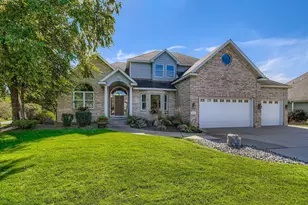 1633 Greystone Rd, Hastings, MN 55033 - Photo 2