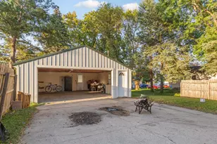 106 6th Ave E, Ellendale, MN 56026 - Photo 6