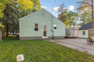 106 6th Ave E, Ellendale, MN 56026 - Photo 8