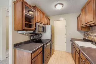 3461 Kent St, Shoreview, MN 55126 - Photo 6