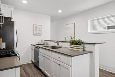 2034 James Avenue N, Minneapolis, MN 55411 - Photo 12