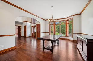 2437 Sunset Ct, Little Canada, MN 55117 - Photo 8