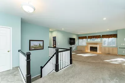 360 Wimbledon Hills Drive SW, Rochester, MN 55902 - Photo 8