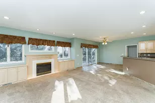 360 Wimbledon Hills Dr SW, Rochester, MN 55902 - Photo 10