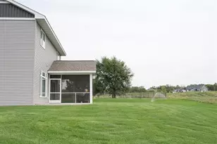 5913 Rub-Of-The-Green St, Saint Cloud, MN 56304 - Photo 46