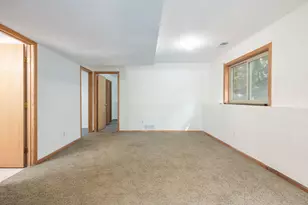 300 Butternut Ln, Burnsville, MN 55306 - Photo 26