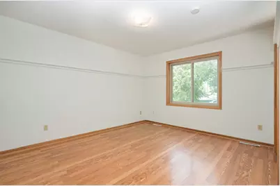 300 Butternut Lane, Burnsville, MN 55306 - Photo 20