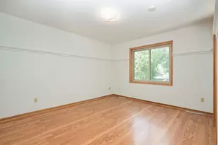 300 Butternut Ln, Burnsville, MN 55306 - Photo 20