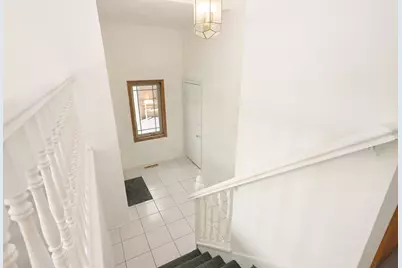 300 Butternut Lane, Burnsville, MN 55306 - Photo 10