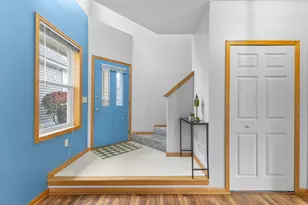 8716 N Bay Dr, Chanhassen, MN 55317 - Photo 2