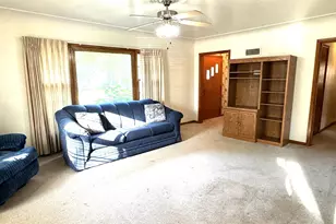 402 3rd St NE, Fosston, MN 56542 - Photo 8