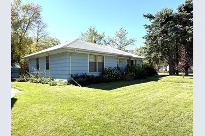 402 3rd Street NE, Fosston, MN 56542 - Photo 2