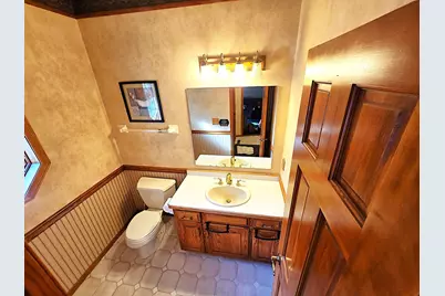 13101 Heritage Way, Apple Valley, MN 55124 - Photo 32