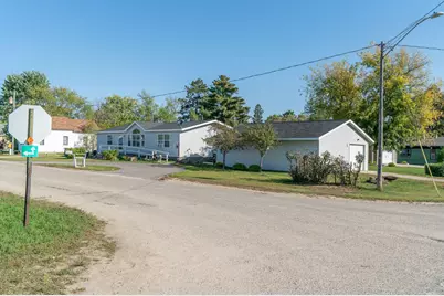 18 Cedar Avenue SE, Menahga, MN 56464 - Photo 1