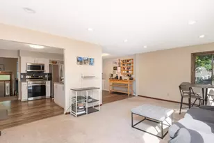 2955 Yosemite Ave S, Saint Louis Park, MN 55416 - Photo 10