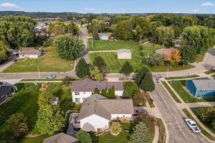 3630 Strathmore Ln SE, Rochester, MN 55904 - Photo 38