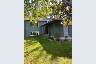 1402 36th Street SW, Rochester, MN 55902 - Photo 1