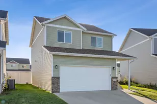 4110 52nd St S, Fargo, ND 58104 - Photo 2