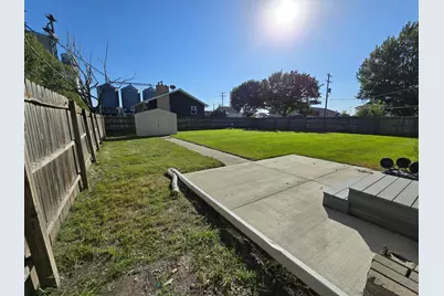 801 E Elm Avenue, Olivia, MN 56277 - Photo 32