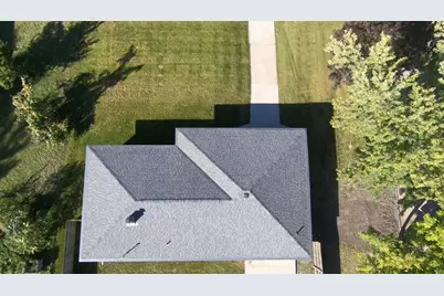 801 E Elm Avenue, Olivia, MN 56277 - Photo 38