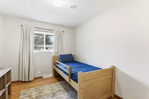 8131 Vincent Ave S, Bloomington, MN 55431 - Photo 20