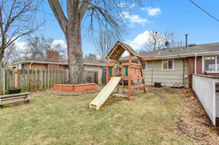 8131 Vincent Ave S, Bloomington, MN 55431 - Photo 44