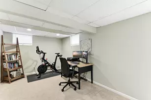 8131 Vincent Ave S, Bloomington, MN 55431 - Photo 30