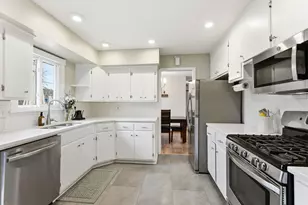 8131 Vincent Ave S, Bloomington, MN 55431 - Photo 12