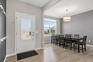 9774 Ambrose Rd, Woodbury, MN 55129 - Photo 2