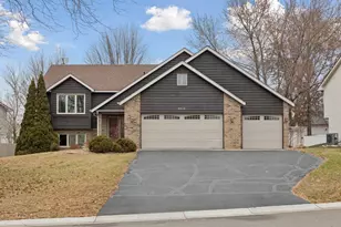 9556 79th St S, Cottage Grove, MN 55016 - Photo 1