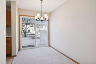 15515 Flyboat Ln, Apple Valley, MN 55124 - Photo 10