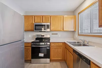 15515 Flyboat Lane #173, Apple Valley, MN 55124 - Photo 4