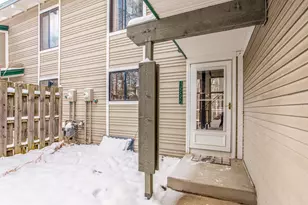 15857 27th Ave N, Plymouth, MN 55447 - Photo 32