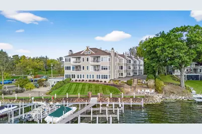 2670 Commerce Boulevard #202, Mound, MN 55364 - Photo 2