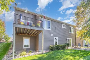 1042 Wyncrest Ct, Woodbury, MN 55129 - Photo 26